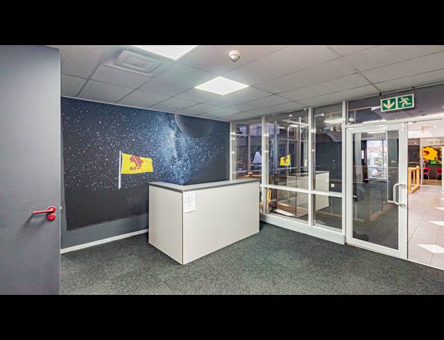 242M² OFFICE TO LET IN FERNDALE